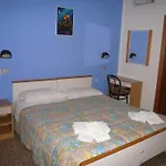 Hotel Pigalle *