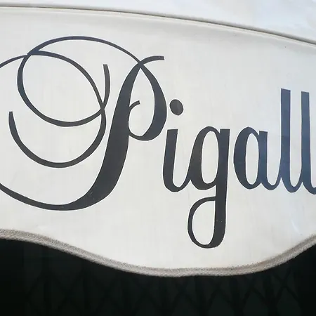 Pigalle *