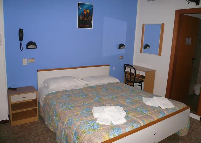 Hotel Pigalle *