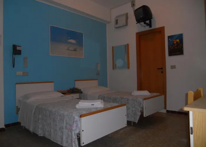 Pigalle Римини