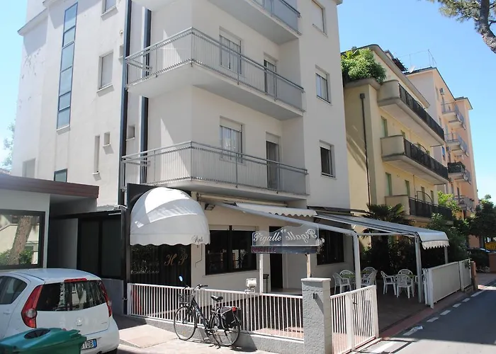 Pigalle Римини