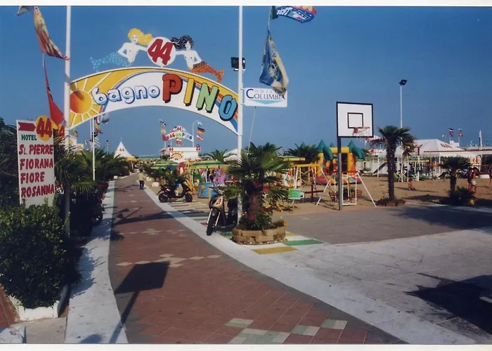 Pigalle Римини